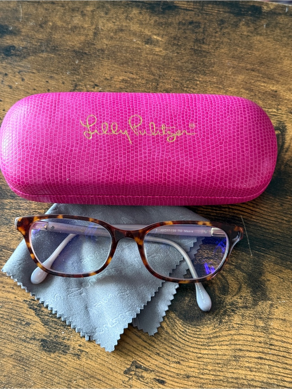 Lilly Pulitzer Hot Pink Logo Eyeglass Case with Tortoiseshell Frames